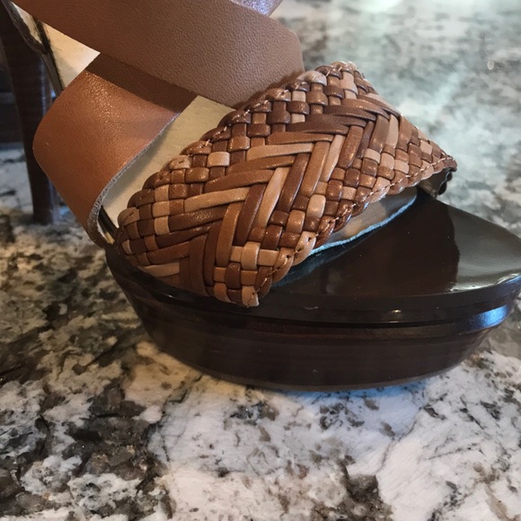 Michael Kors platform high heel - Picture 7 of 8